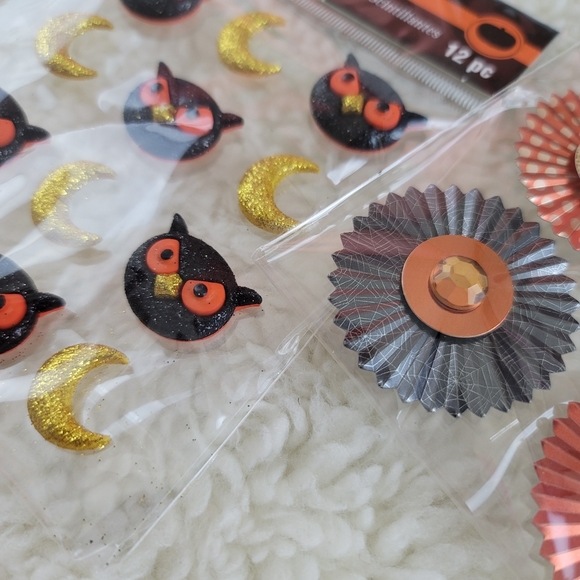 Halloween Scrapbook Craft Lot - Picture 10 of 16